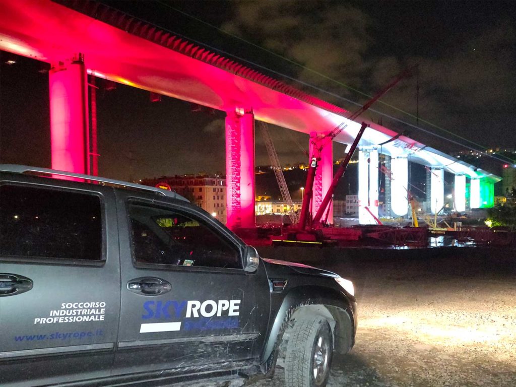 Skyrope sul cantiere del Ponte di Genova